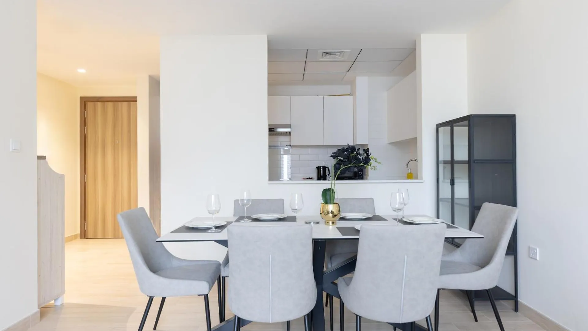 Canal View, Partial Burj Khalifa View, Brand New Dubai Apartment